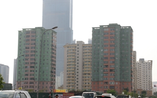 Nói và làm: Canh bạc BĐS: Bỏ chạy hay đổ thêm tiền