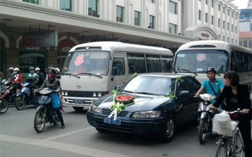 'Ngân khố quốc gia không thể chi tiêu vô hạn độ'