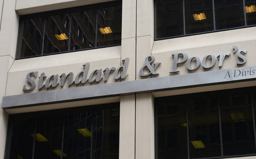 S&P giữ nguyên mức xếp hạng của Ba Lan