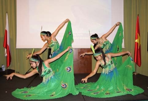 Chiêu đãi nhân dịp kỷ niệm 67 năm Quốc khánh nước CHXHCN Việt Nam