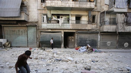 Phát hiện hàng trăm thi thể bên ngoài thủ đô Syria