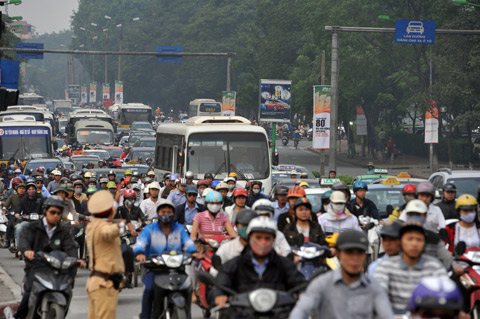 Hà Nội trình Chính phủ phương án đổi giờ làm