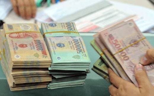 Rào cản lãi suất: Ngân hàng Nhà nước nói không, cử tri nói có