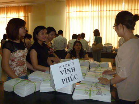 Nhiều trường tự cắt chỉ tiêu tuyển sinh ĐH - CĐ 2013