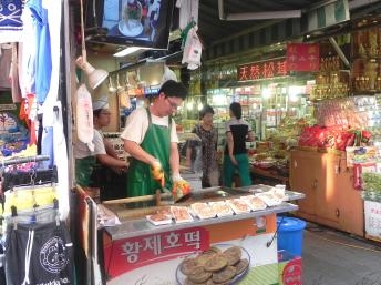 Seoul lo ngại tác hại của việc tự do mậu dịch với châu Âu