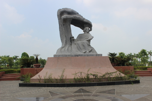 Trò chuyện cùng nghệ nhân tạc tượng 
Fryderyk Chopin tại Việt Nam