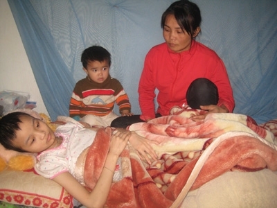 Nhức nhối 'làng ung thư'