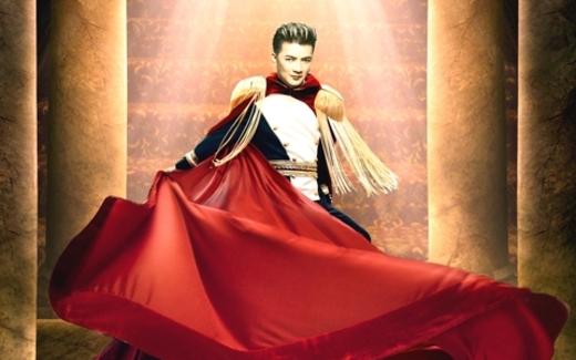 “Ông hoàng”, “bà chúa” nhạc Việt được ngụy tạo thế nào?