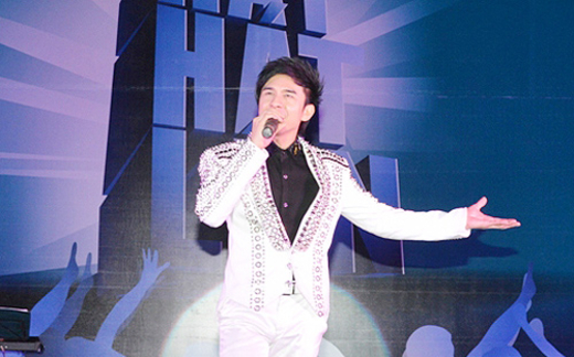 Sao xứ Việt nổi danh bất chấp chiêu 'mặt dày'