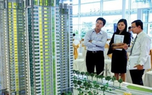 BĐS giảm giá ‘sốc’, người mua vẫn chờ