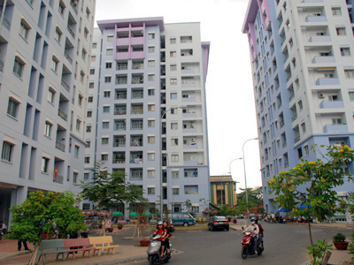 Quyết liệt cứu thị trường bất động sản