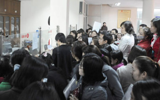 Chi tiêu 'vung tay quá trán'