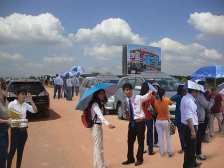 Đổ xô đi mua đất nền dự án Green River City