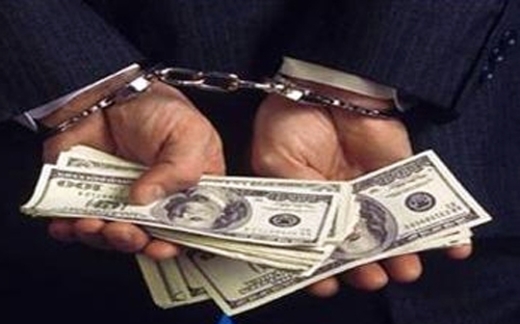 Sếp vào tù, nhân viên ngân hàng run rẩy duyệt cho vay