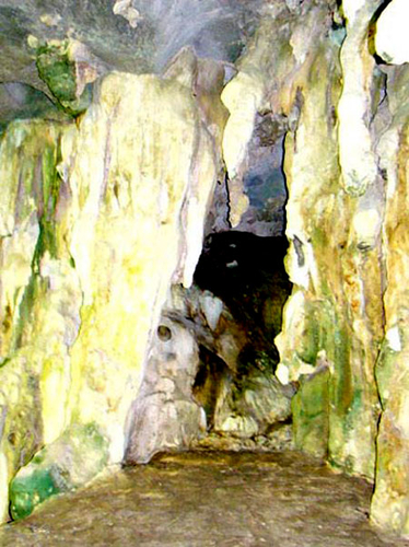 Phát hiện hang Nặm Pạu: Tiên cảnh chốn rừng già