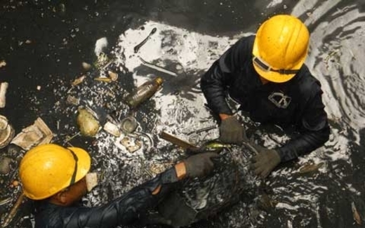 "Lương khủng, nhân bản xét nghiệm" và giải mã bản chất của “cái bóng”