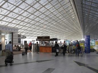 Sân bay tồi tệ nhất thế giới: Charles de Gaulle của Pháp