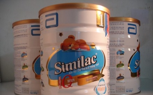 Nghĩ từ vụ thu hồi sữa Similac GainPlus Eye-Q