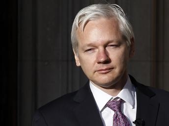 Người sáng lập Wikileaks chạy vào tị nạn trong sứ quán Ecuador