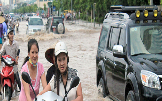 Hà Nội còn ngập 10 ngày nữa