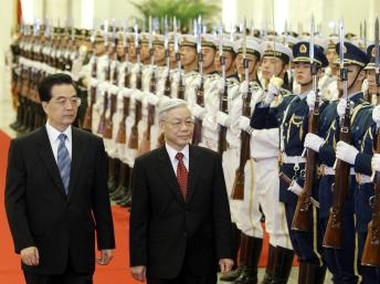 Việt Nam và Trung Quốc ký thỏa thuận nguyên tắc về Biển Đông