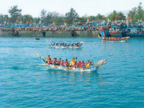 Về Đề Gi, nếm gỏi cá mai…