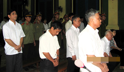 Nguyên chủ tịch quận Gò Vấp lĩnh án 26 năm tù