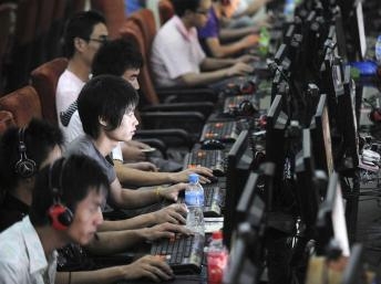 Trung Quốc chỉ thị kiểm soát internet chặt chẽ hơn