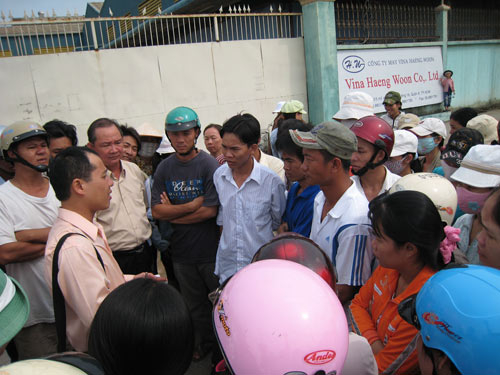 Ngắc ngoải chờ phá sản