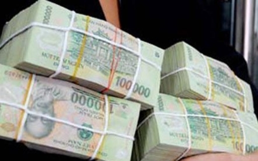 Đại gia phòng thân: Tiền tươi đầy túi