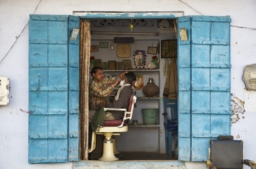 Vòng quanh thế giới qua các tiệm cắt tóc