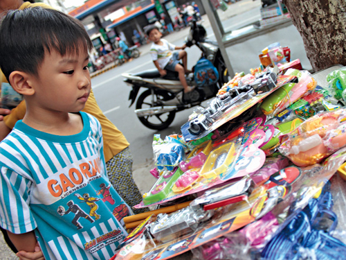 Xin đừng để Việt Nam thành nơi chứa rác!