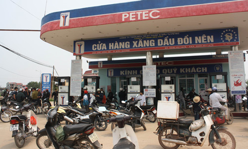 Xe vẫn cháy, nguyên nhân... hãy chờ!