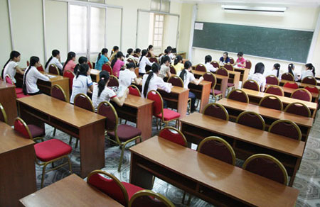 ĐH công lập đề xuất một điểm sàn riêng