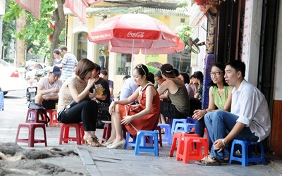 Công chức “ăn cắp” giờ làm, quan nhận người ồ ạt
