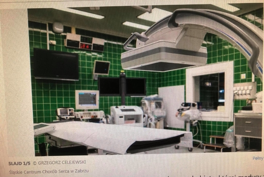 Bị mắc COVID-19 lúc có mang. Rồi mổ đẻ và ghép phổi. "Đơn giản là tôi được sinh ra một lần nữa"