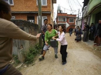 Một thanh niên Tây Tạng ở Nepal tự thiêu phản đối Trung Quốc