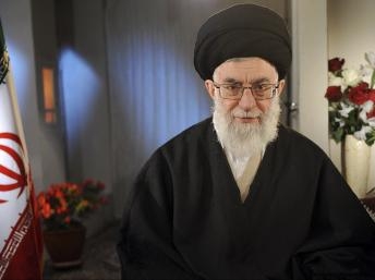 Giáo chủ Khamenei tuyên bố Iran sẽ kháng cự lại các trừng phạt của phương Tây