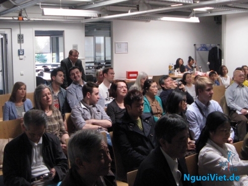 Chiếu phim "Hoàng Sa Việt Nam - Nỗi đau mất mát“ tại Köln (CHLB Đức)