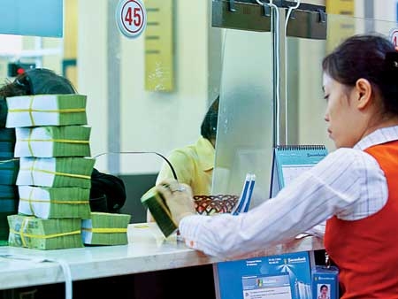 Hạ lãi suất: DN vẫn chưa thể lạc quan