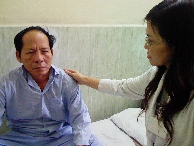 Mù mắt sau mổ tại BV Mắt TPHCM: Phải điều trị miễn phí cho bệnh nhân