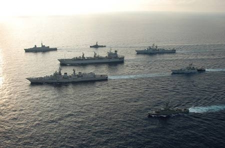 Dùng biện pháp quân sự, Trung Quốc sẽ tự cô lập mình