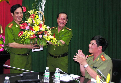 Chủ động ma túy, mại dâm là 'doanh nhân thành đạt'
