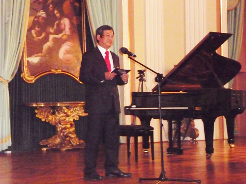 Trung Hoa ký sự 2011