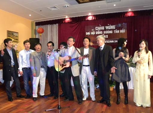 Người Tân Hội gặp mặt cuối năm