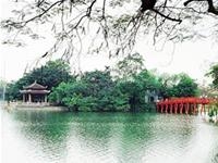 Đường tàu điện ngầm đi qua 2 bên Hồ Gươm: Mạo hiểm