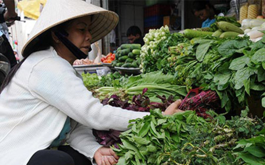 CPI cả nước giảm tốc, dân kiệt sức mua