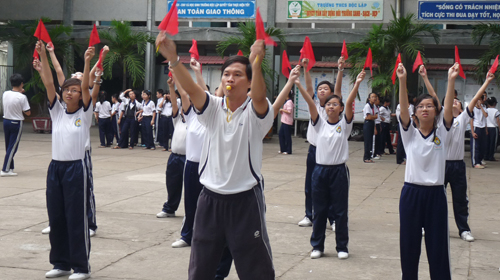 Chạnh lòng thưởng tết