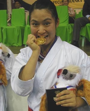 Tiến Minh vô địch giải cầu lông Thái Lan mở rộng