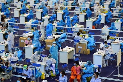 Lộ trình tiêm vaccine chống COVID-19 cho mục tiêu kép mới của Việt Nam